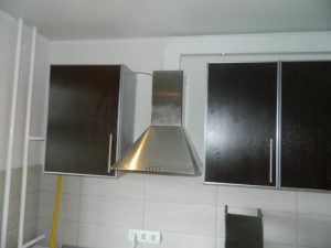 Установка вытяжки на кухне в Йошкар-Оле